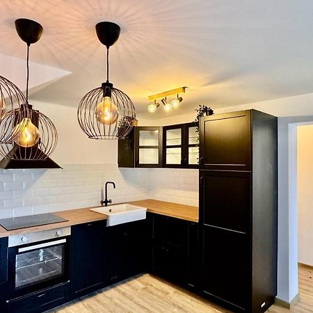 Nur Apartment Bled Buitenkant foto