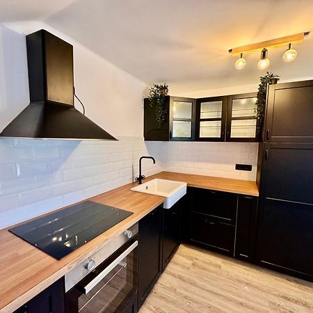 Nur Apartment Bled Buitenkant foto