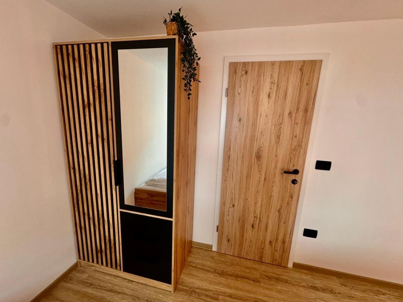 Nur Apartment Bled Buitenkant foto