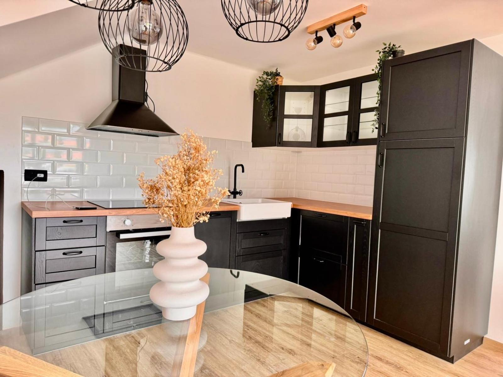 Nur Apartment Bled Buitenkant foto