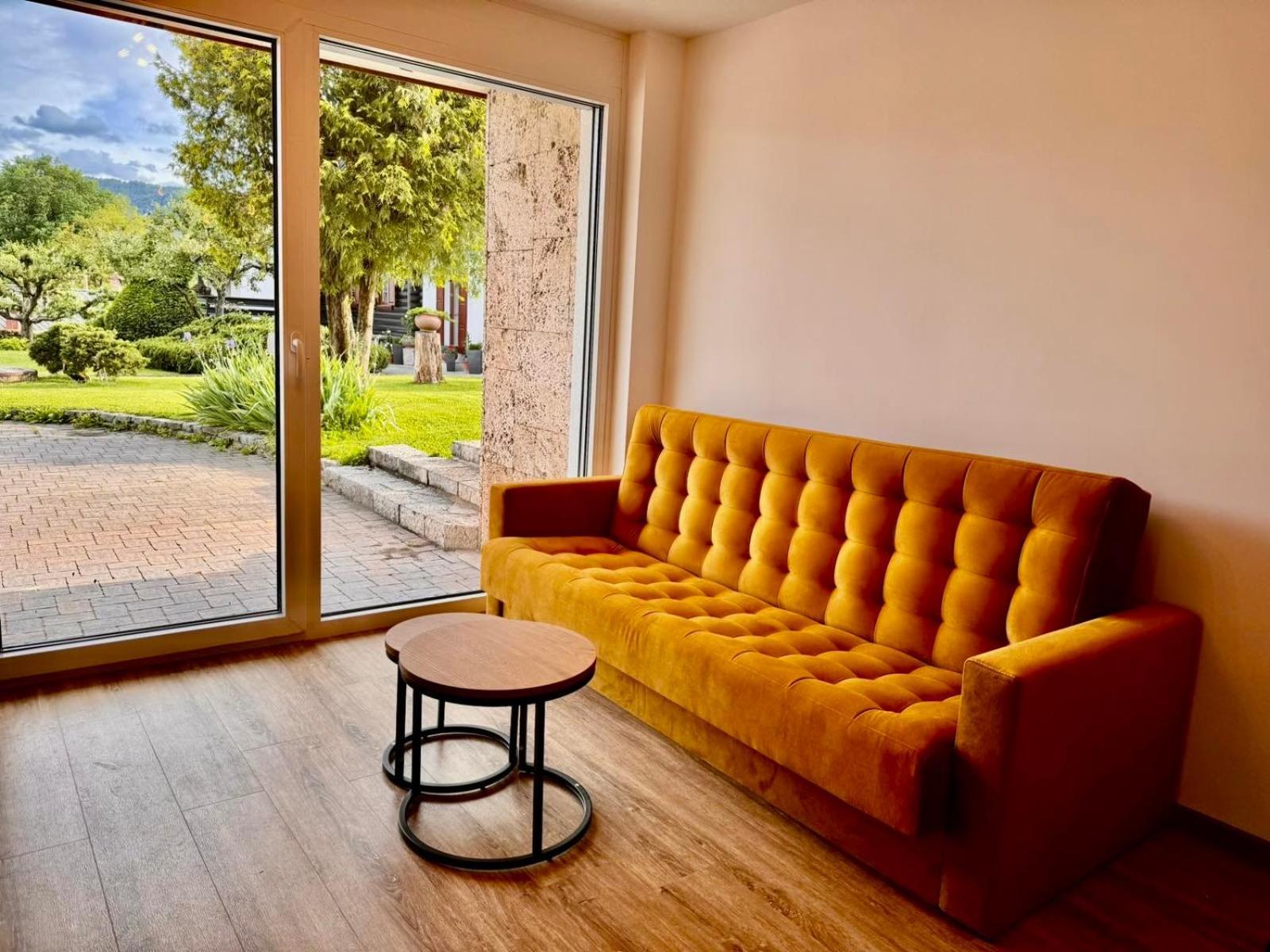 Nur Apartment Bled Buitenkant foto