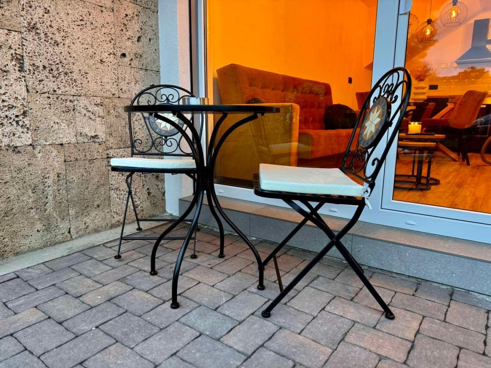 Nur Apartment Bled Buitenkant foto